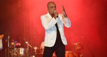 Lors du concert «Stephan Gébert A Voice 2», le chanteur a occupé la scène pendant plus de 2 h 30.