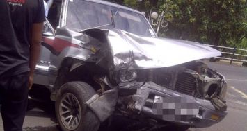 Ce 4x4 est entré en collision avec une voiture à Bel-Etang, ce dimanche 12 octobre, faisant quatre blessés légers.