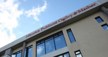 Maurice Publicité, fondée en 1924, s’est affiliée à «Ogilvy & Mather», une agence de publicité internationale, en 1996.
