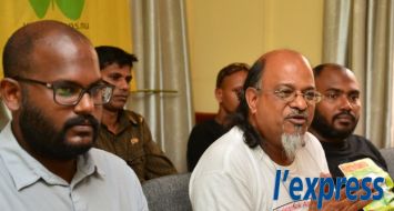 Ashok Subron, le leader du parti Rezistans ek Alternativ, a dévoilé le manifeste électoral lors d’un point de presse, ce mercredi 3 décembre.