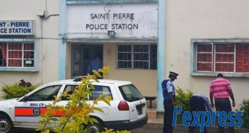 Le poste de police ce Saint-Pierre. Deux malfrats ont tenté de cambrioler une bijouterie, le vendredi 5 décembre. 