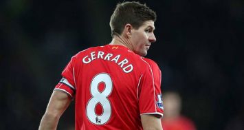 Steven Gerrard, pas certain de débuter, dispute son dernier Liverpool-Man Utd ce dimanche.