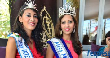 Anoushka Ah Keng, Miss International Mauritius 2014, et Kushboo Ramnawaj, Miss Mauritius 2014.