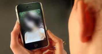 (Photo d'illustration) Selon la Cybercrime Unit de nombreux cas de sexting sont rapportés aux autorités au quotidien.