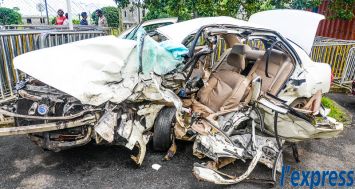 Un des véhicules impliqués dans l’accident de Mapou qui a fait trois morts samedi soir. Les derniers accidents de la route ont accéléré la mise en œuvre de mesures visant à améliorer la sécurité.