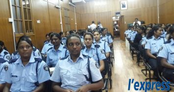 73 recrues ont été confirmées au bout de deux ans de formation au sein de la force policière.