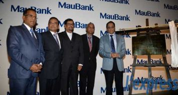 Le lancement officiel de la MauBank a eu lieu hier, au Swami Vivekananda Convention Centre. [Photo: KRISHNA PATHER]