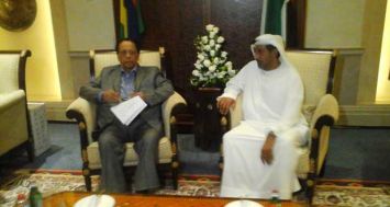 Le Premier ministre sir Anerood Jugnauth aux côtés du Sheik Ahmed Al Maktoum.