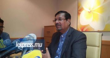 Showkutally Soodhun soutient qu’il est de son «devoir d’aider Air Mauritius».