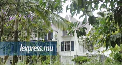 Nandanee Soornack a emprunté Rs 25 millions de Rakesh Gooljaury pour acheter la maison coloniale, sise à Floréal.