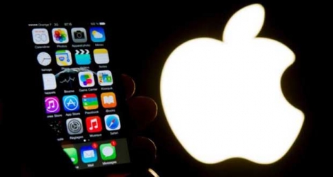 Un juge new-yorkais a décidé le 29 février 2016 que la police avait outrepassé ses prérogatives en demandant à Apple de l'aider à débloquer l'iPhone d'un homme suspecté d'être un dealer de drogue.