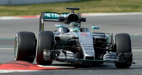 La Mercedes AMG Petronas, piloté par l'Allemand Nico Rosberg lors des essais de Barcelone 1, le 24 février 2016 sur le circuit de Montmelo.