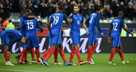 L'équipe de France victorieuse de la Russie en match amical au Stade de France, le 29 mars 2016.