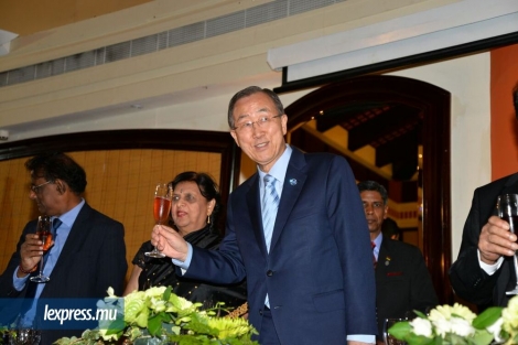 Le secrétaire général de l’ONU lors du banquet donné à l’hôtel Le Méridien, à Pointe-aux-Piments, dimanche 8 mai.