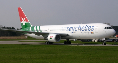 Un Mauricien a été interpellé pour troubles publics et agression physique sur des membres d’équipage d’Air Seychelles dimanche.
