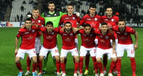L'équipe azérie de Qabala avant un match d'Europa League, le 26 novembre 2015 à Thessalonique contre le PAOK 