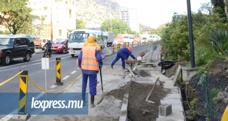 (Photo d’archives) Des travaux de construction de drains seront effectués dans plusieurs endroits de l’île.