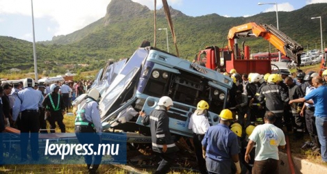 (Photo d’archives) L’accident survenu à Sorèze en mai 2013 avait fait dix morts et plus d’une vingtaine de blessés.