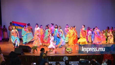 La demande d’inscription pour les chants et danses bhojpuri figurait parmi les 37 dossiers soumis à l’Intergovernmental Committee de l’UNESCO.