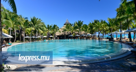L’hôtel Le Paradis Beachcomber Golf Resort & Spa du groupe NMH. Ce dernier brasse un chiffre d’affaires de plus de Rs 9 Mds.