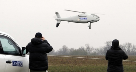 Une patrouille de l'OSCE s'apprêtait à lancer le drone pour vérifier les informations sur des tirs contre une station de filtration d'eau lorsque l'incident s'est produit.