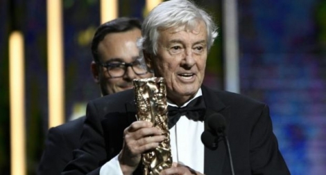 Le réalisateur néerlandais Paul Verhoeven reçoit le César du meilleur film pour 
