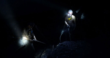 Au moins 11 morts dans un coup de grisou dans une mine en Ukraine.