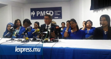 Le leader de l’opposition, Xavier-Luc Duval, a abordé l’affaire Álvaro lors d’une conférence de presse le vendredi 3 mars.