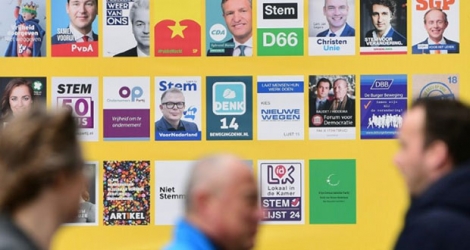 Les affiches électrales des candidats aux législatives néerlandaises, le 14 mars 2017 à La Haye