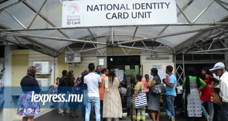 Les Mauriciens ont jusqu’au 31 mars pour obtenir la nouvelle carte d’identité biométrique.