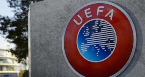 Une procédure disciplinaire avait été ouverte par l'UEFA à l'encontre à la fois d'Arsenal et du Bayern Munich.