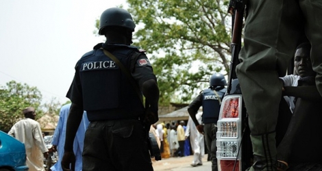Un soldat et trois policiers sont décédés mercredi lors d'un affrontement entre l'armée et la police nigériane dans l'Etat de Yobe.