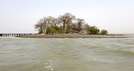 L'île James située sur le fleuve Gambie, prise en photo le 8 avril 2017, porte aujourd'hui le nom de Kunta Kinté, héros du livre 