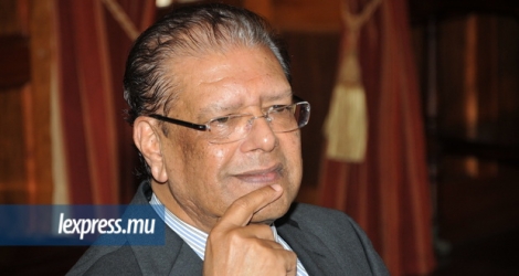  L’ancien président de la République Kailash Purryag a démenti les rumeurs sur son état de santé.