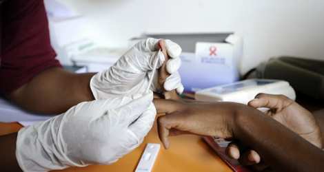 Le Mauricien aurait contracté le virus du VIH avant de quitter le pays pour la Suisse.