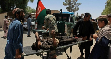 Sur le site d'un attentat à Lashkar-Gah, en Afghanistan, le 22 juin 2017 