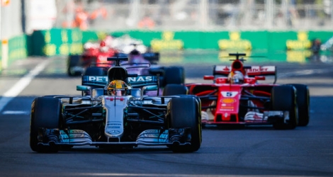 La lutte entre Sebastian Vettel et Lewis Hamilton pour le Championnat du monde de F1, au Grand Prix d'Azerbaïdjan.
