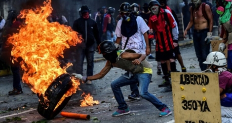Des opposants antichavistes dans les rues de Caracas le 26 juillet 2017 