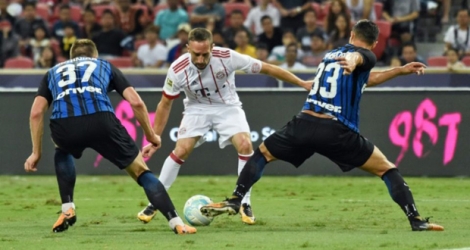 Franck Ribéry face aux joueurs de l'Inter Milan à Singapour, le 27 juillet 2017.
