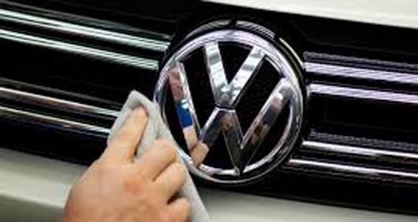 Volkswagen avait à l'époque reconnu que 11 millions de véhicules diesel dans le monde étaient équipés d'un logiciel permettant de les faire passer, lors de tests d'homologation, pour moins polluants qu'ils ne l'étaient réellement.