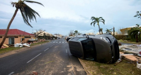 Le cyclone de catégorie 5 a laissé derrière lui des paysages dévastés notamment sur les destinations touristiques de Saint-Barthélemy et Saint-Martin.