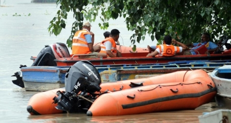 Au moins 20 personnes sont mortes jeudi dans le naufrage d'une embarcation transportant des travailleurs journaliers sur le fleuve Yamuna dans le nord de l'Inde.