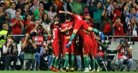 Le Portugal de Cristiano Ronaldo, champion d'Europe en titre, a validé son billet pour le Mondial-2018 en s'imposant 2-0 sur la Suisse.