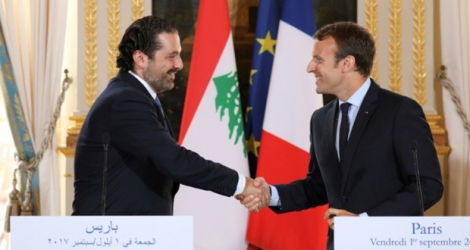 Le 1er septembre 2017, une poignée de main Macron-Hariri à l'Elysée.
