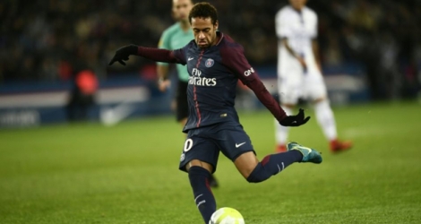 Neymar marque pour le Paris Saint-Germain face à Troyes, le 29 novembre 2017 au Parc des Princes.