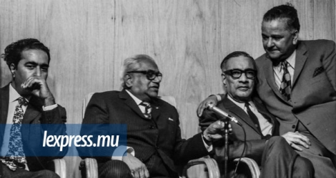 Sir Satcam Boolell, sir Seewoosagur Ramgoolam, sir Abdool Razack Mohamed et sir Harold Walter font partie des hommes forts du mouvement indépendantiste en 1967.