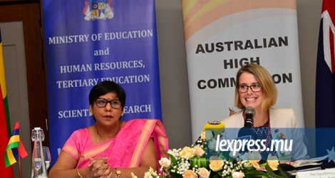 La ministre de l’Éducation, Leela Devi Dookun Luchoomun, a participé à l’Australia Mauritius Reseach and Innovation Forum à Ebène, ce dimanche 18 février.