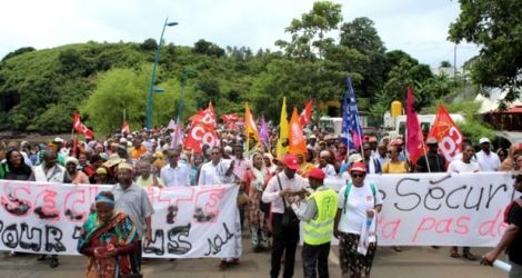 Une manifestation contre l'insécurité et les violences à Mamoudzou, Mayotte, le 20 février 2018.