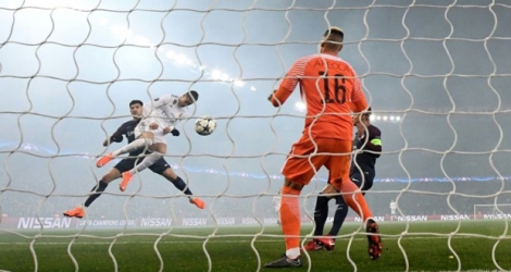 L'attaquant du Real Cristiano Ronaldo inscrit un but contre le PSG le 6 mars 2018 en Ligue des champions.
