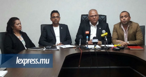Ravi Rutnah et Mahen Jhugroo ont tenu à mettre les pendules à l’heure lors du point de presse du gouvernement ce samedi 24 mars. 